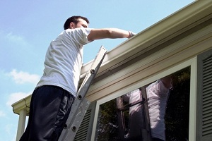 Thorough Orting gutter cleaning in WA near 98360