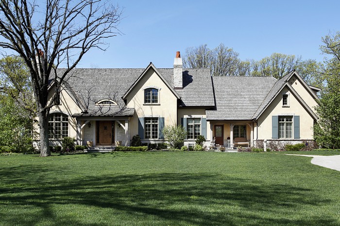 Cedar-Roof-Cleaning-Lakewood-WA