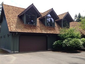 Cedar-Roof-Cleaning-South-Hill-WA