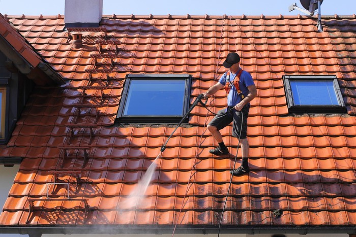 Tile-Roof-Wash-Spanaway-WA