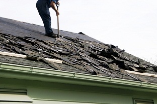 Gutter-Cleaning-Spanaway-WA